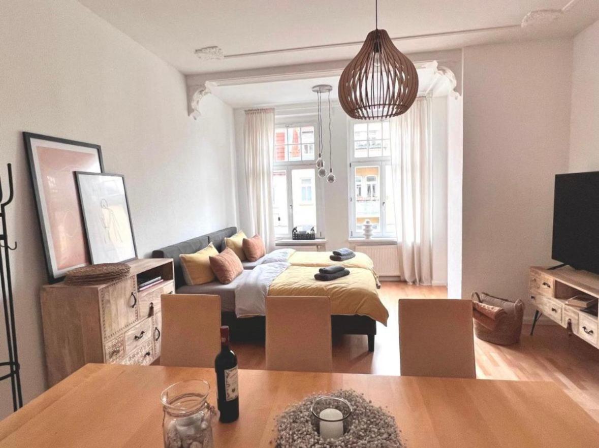 Apartment Feine In Der Suedstadt Von Mit Kostenlosen Stellplatz & Flasche Wein Zur Begruessung *