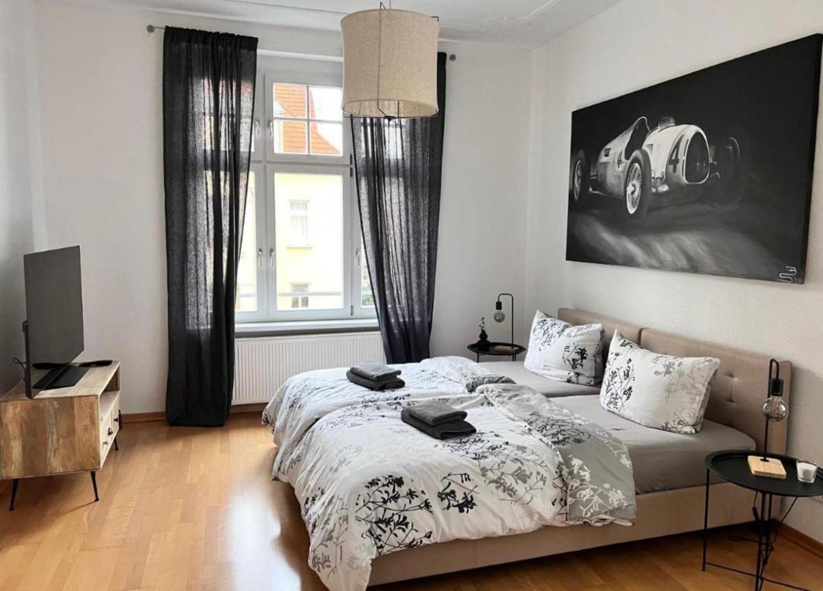 Feine In Der Suedstadt Von Mit Kostenlosen Stellplatz & Flasche Wein Zur Begruessung Apartment