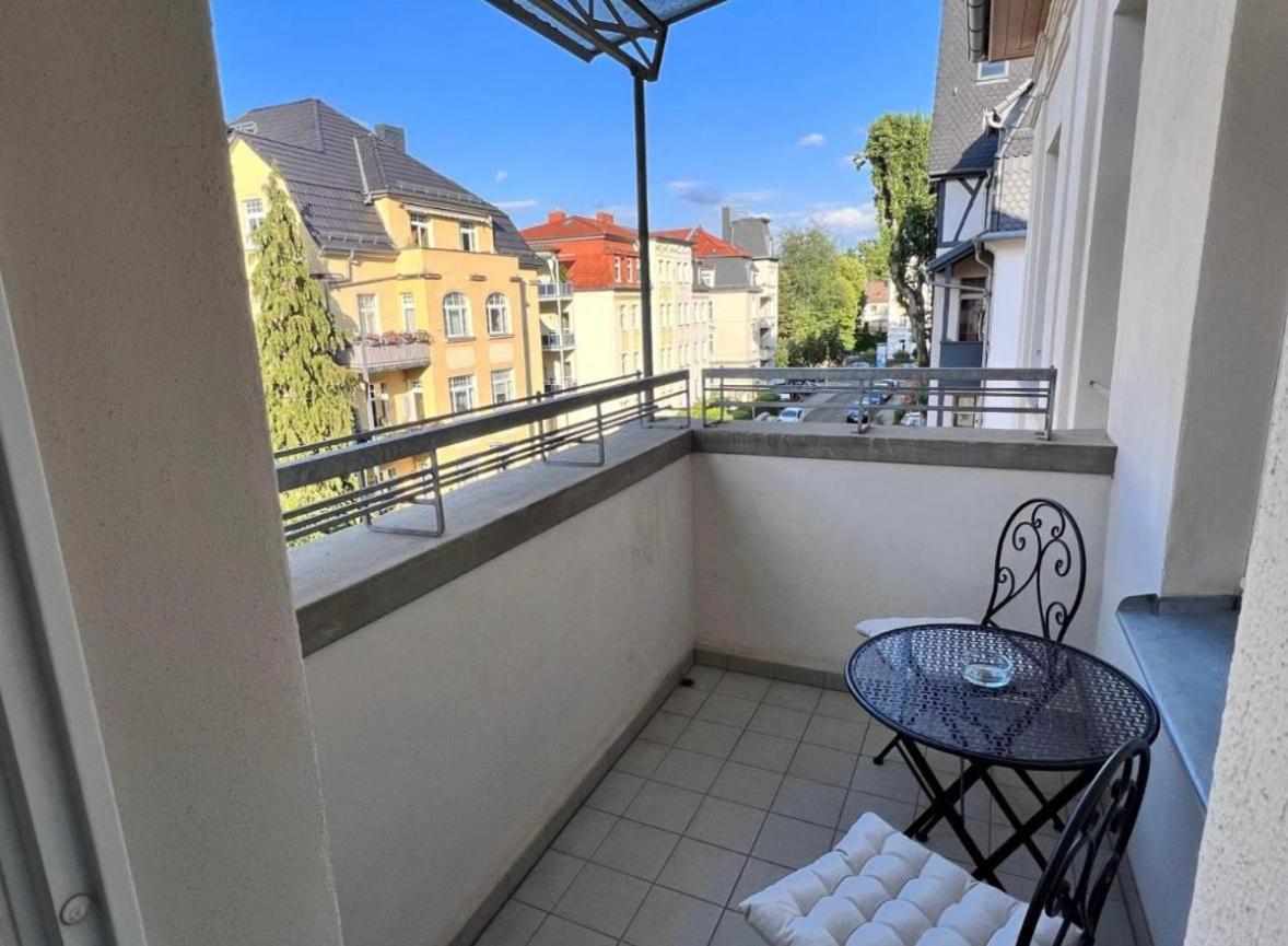Feine In Der Suedstadt Von Mit Kostenlosen Stellplatz & Flasche Wein Zur Begruessung * Erfurt